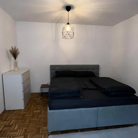 Old Town Hideout Apartament *